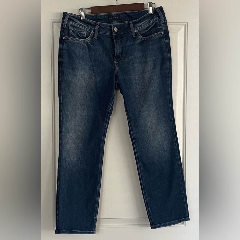 Silver Jeans Women’s Dark Denim Suki Straight